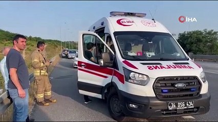 Kuzey Marmara Otoyolu'nda kamyon devrildi: 1 yaralı