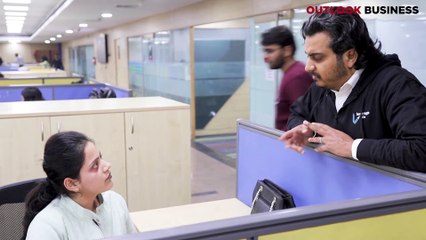 'Changing The Curve' With Akshay Chaturvedi Of Leverage Edu | 'Pioneers Of Migration Tech'