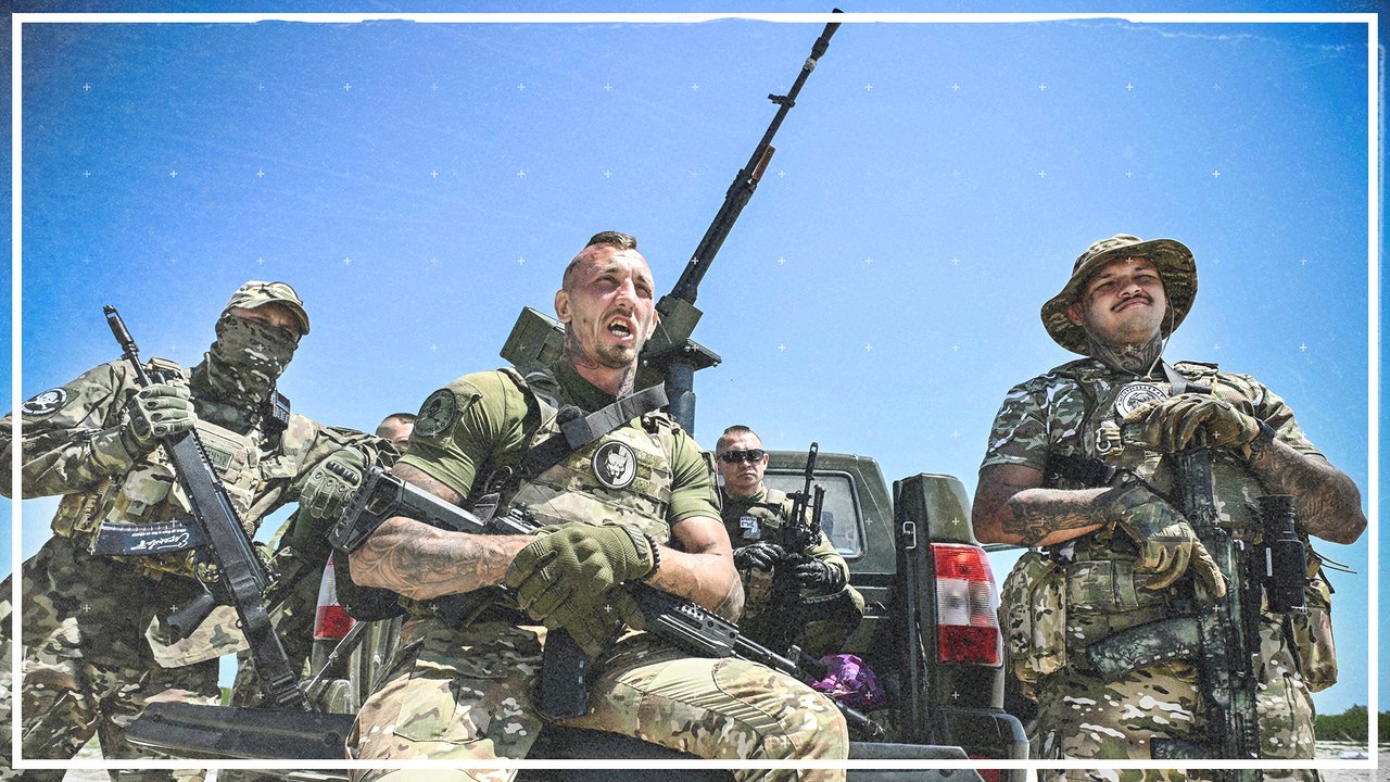 Russische Fußball-Ultras haben sich zu einer Kampfgruppe zusammengeschlossen