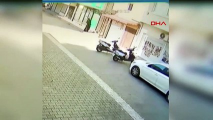 De nouvelles images de l'attaque au couteau dans la présidence provinciale de HUDA PAR Adana sont apparues