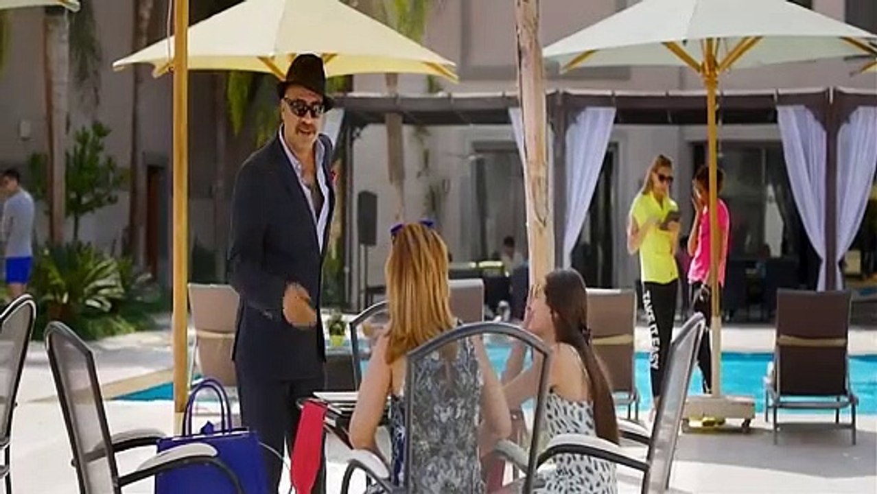 فيلم تحت الترابيزة كامل