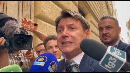 Conte: la politica mette lo stivale sulla testa di cinema e cultura