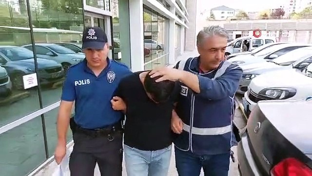 Il a volé quand il a perdu de l'argent dans les paris virtuels