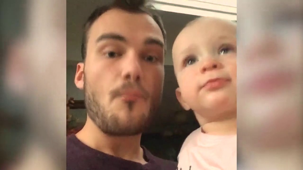 Ce bébé imite son père qui fait du beatbox et c'est adorable
