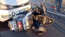 Elazığ'da otomobil ile motosiklet çarpışması: 5 kişi yaralandı