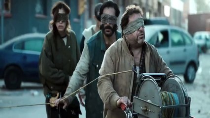 Bird Box Barcelona (2023) Film Explained in Hindi_Urdu _ Invisible Entity Story Summarized हिन्दी