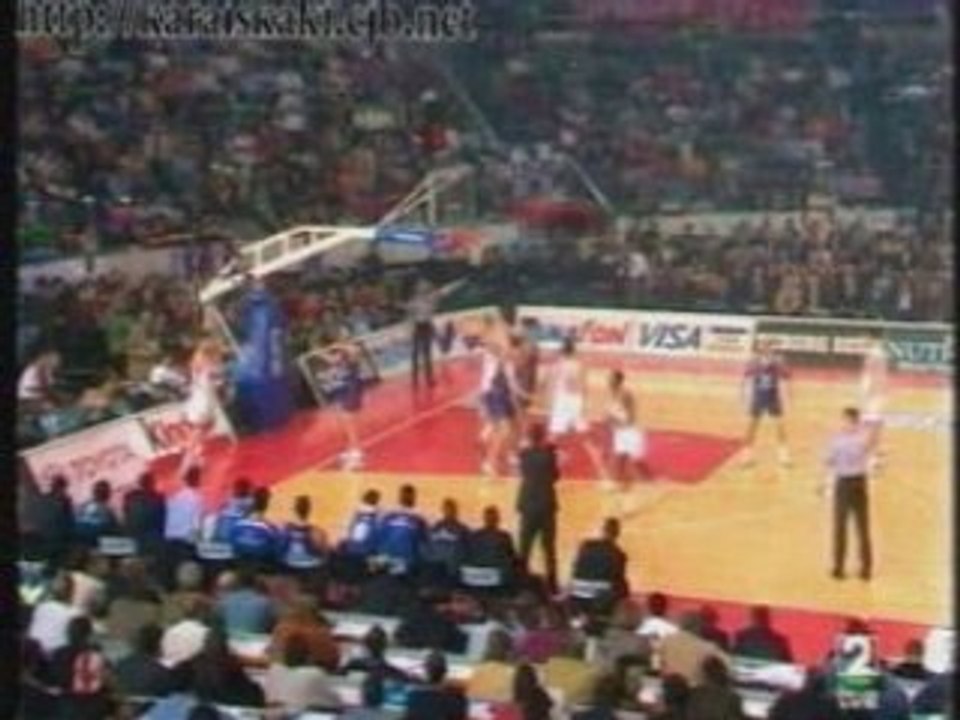Romi_fasi1 Olympiakos-Barcelona