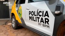 Homem é detido por se masturbar dentro de carro em Corbélia Após ser flagrado pela PM, o suspeito tentou fugir pelado