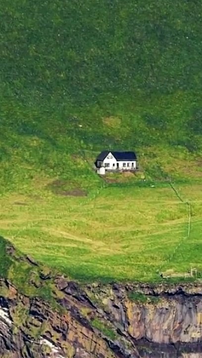 La casa más solitaria del mundo