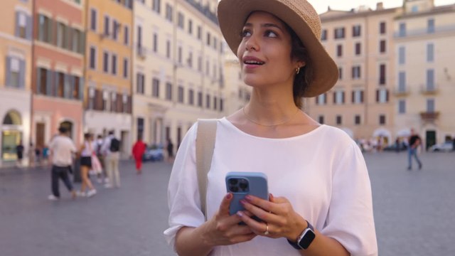 Ofcom issues warning to holidaymakers travelling outside the UK over phone bills