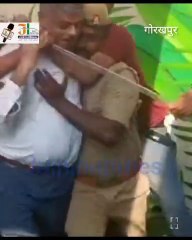Gorakhpur University Viral Video:  देखिये कैसे जान बचाकर भागे थे VC और रजिस्ट्रार