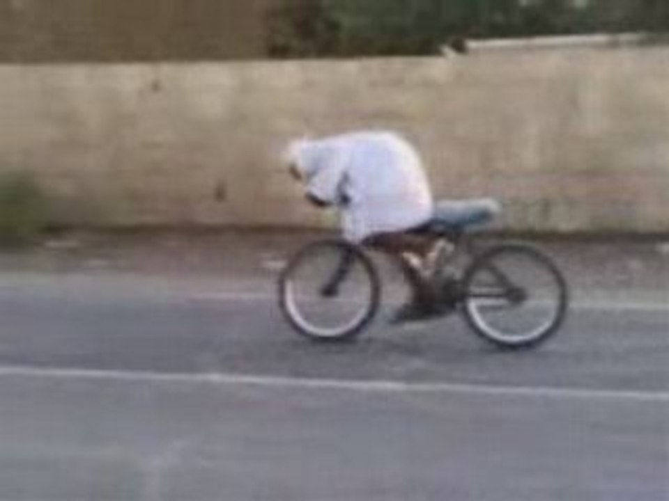 Burns Marocain ! à vélo...