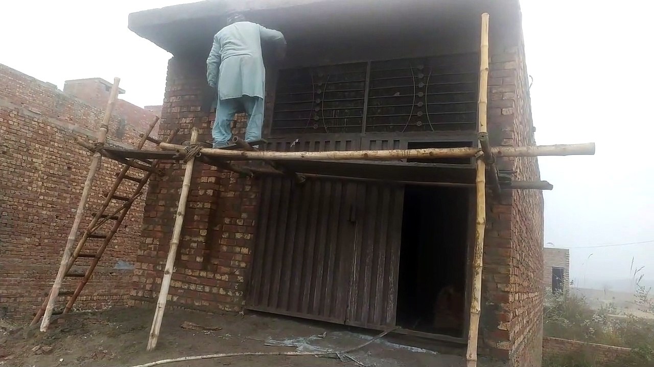 ustad shakil front par plaster