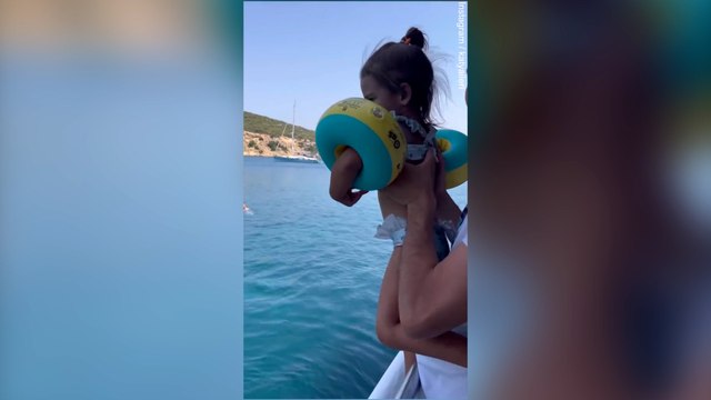 Korkutucu olay: Suya atılan küçük kız gözden kayboldu