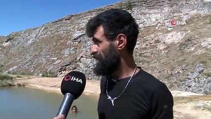 Şifalı suya sahip gölde serinleyenler şifa buluyor