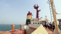 ONU inicia retirada de um milhão de barris de petróleo de navio abandonado