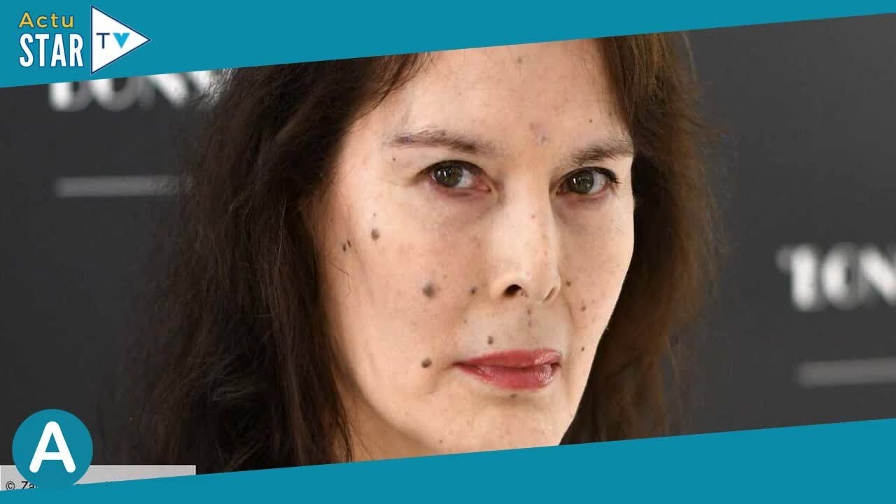 Bambou, la dernière compagne de Serge Gainsbourg, présente aux obsèques de Jane Birkin : leur lien p