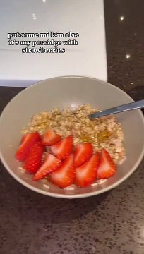 Courageous schoolgirl takes on '6 Cities in 6 Days' busking challenge to bolster autism awareness