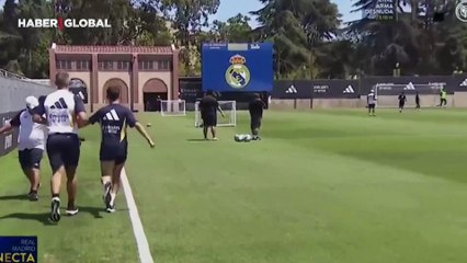Sakatlık geçiren Arda Güler ortaya çıktı!