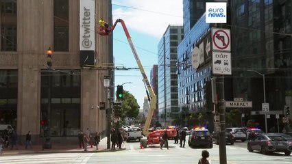 Twitter: X substitui o icónico pássaro azul