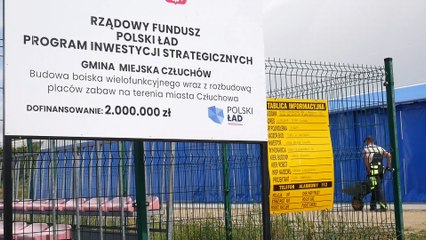 Człuchów. Zadaszone boisko niemal gotowe
