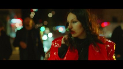 Maya Nilo (Laura) - Tráiler español