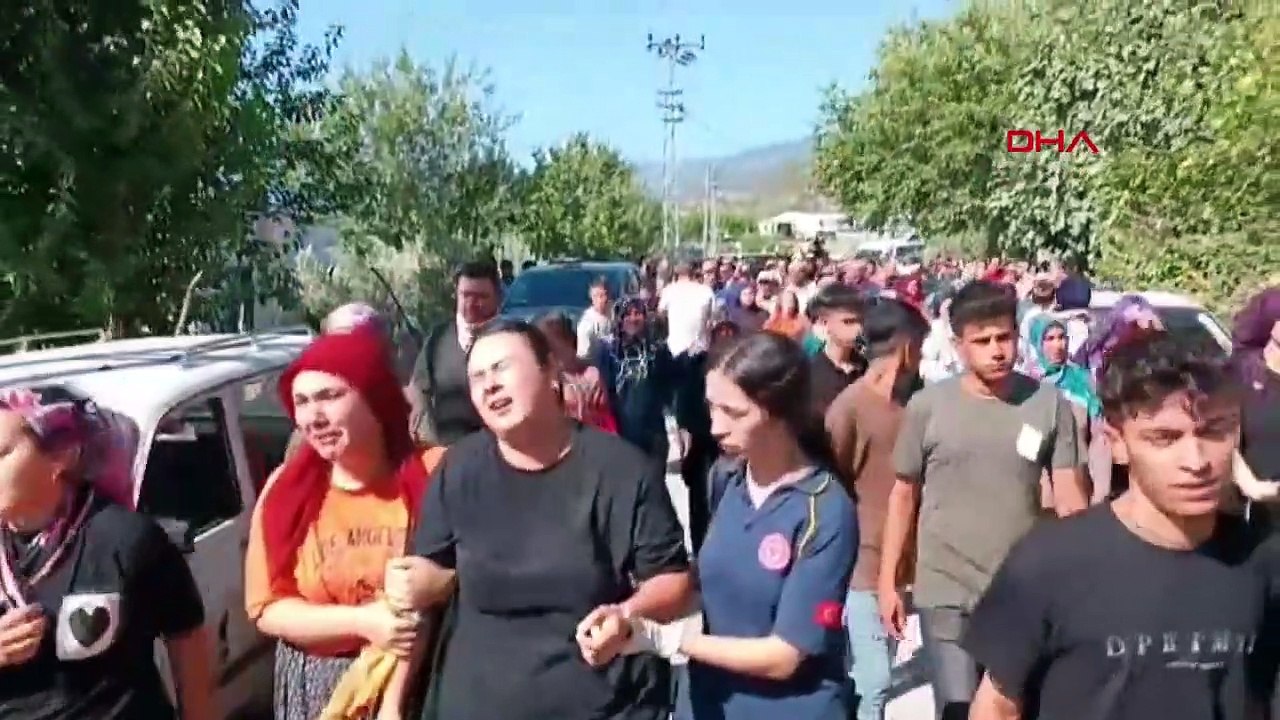 Les funérailles du soldat d'infanterie sous contrat Mehmet Can, qui a été martyrisé dans le nord de l'Irak, ont été enterrés à Osmaniye.