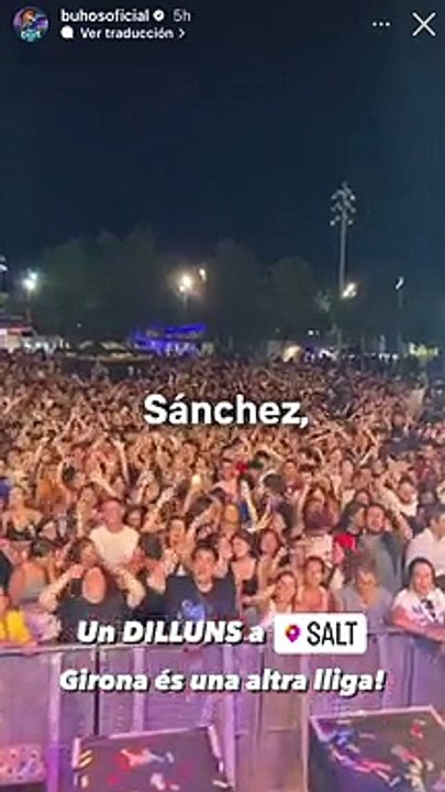 Clam multitudinari en un concert de Buhos a Salt
