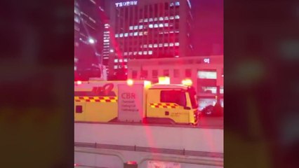 "롯데월드타워 100층에 폭탄 설치"...경찰, 허위신고 추정 / YTN