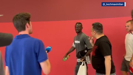 Enfado de Mané con la prensa