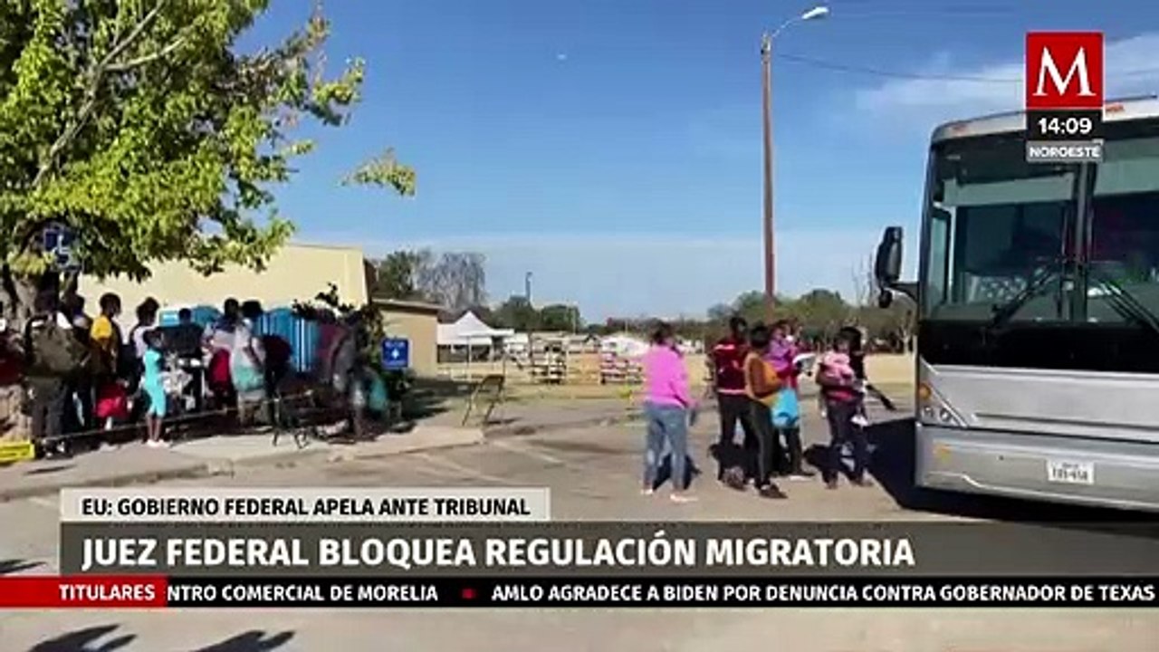 Juez federal bloquea política migratoria de Joe Biden para asilo a migrantes