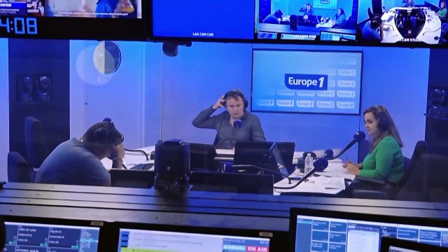 Plus qu'un an avant les JO de Paris, révélations sur les services secrets français et Edouard Philippe comme potentiel choix de Macron pour de 2027 font la Une du 26/07/2023