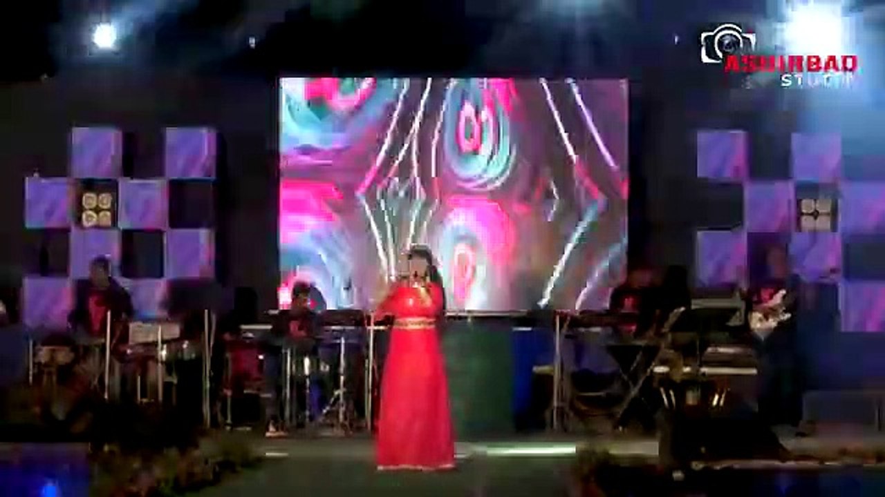 Yaad_Aa_Raha_Hai__Bappi_Lahiri__Live_by_Rajashri_Bag(360p)