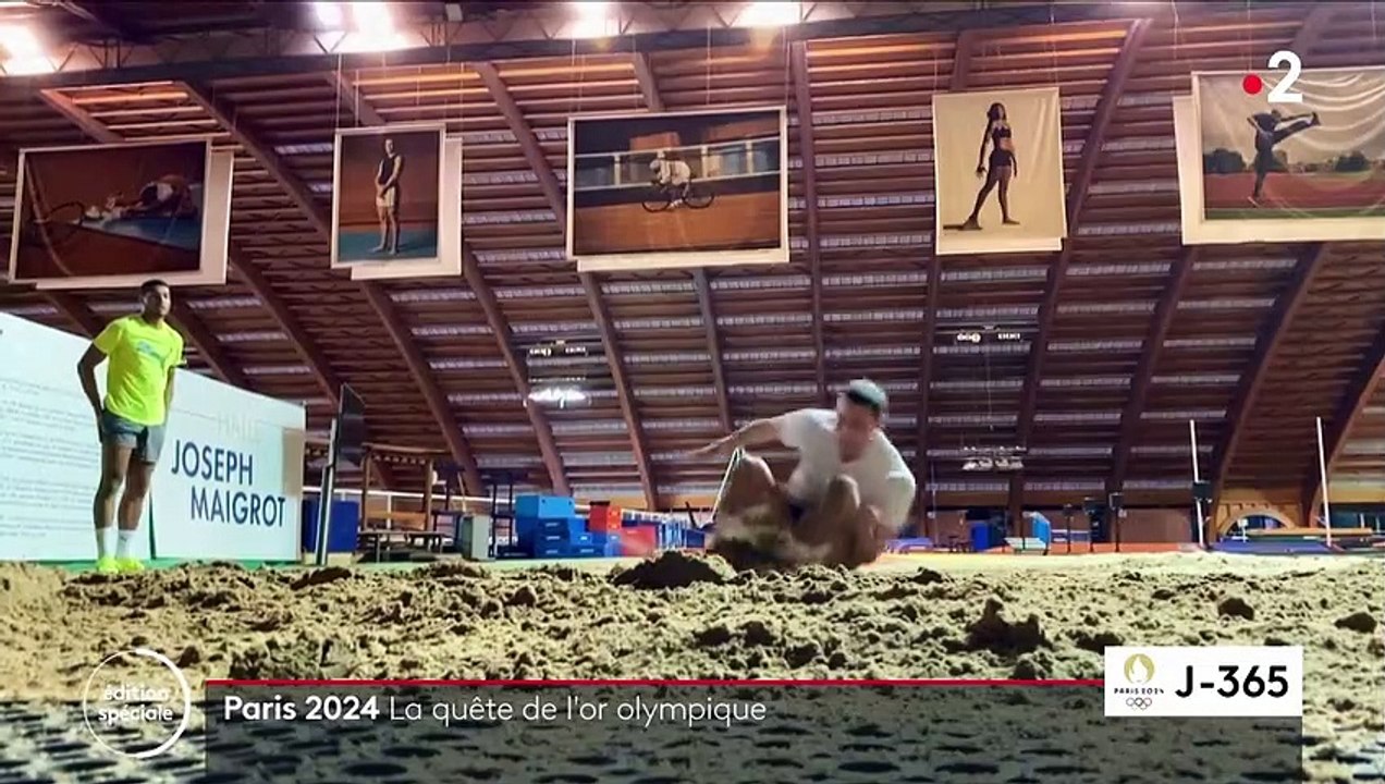 Usain Bolt invité spécial du "20 Heures" de France 2 à un an des Jeux Olympiques de Paris 2024.