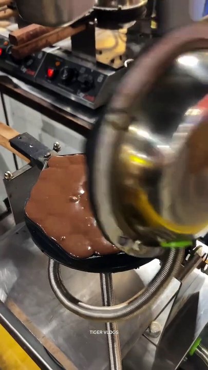 Mumbai Bubble Cream Icecream Chocolate Waffle _ Chocolate Waffle _ #youtubeshorts #shorts #short