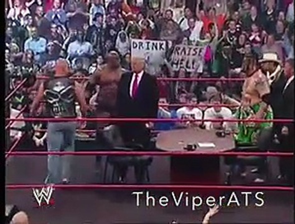 Stone Cold Steve Austin Destroys Donald Trump Descript Stone Cold Steve Austin Destroys Donald Trump #trump #donaldtrump #WrestleMania #WWE #SteveAustin #stonecoldsteveaustin