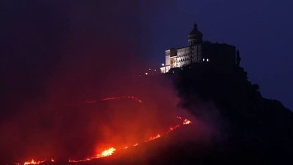 Incendio al Santuario di Tindari: le fiamme minacciano basilica