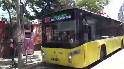 İstanbul'da hatalı park krizi! Sinirlenen İETT şoförü otomobilin aynalarını kırıp plakasını söktü