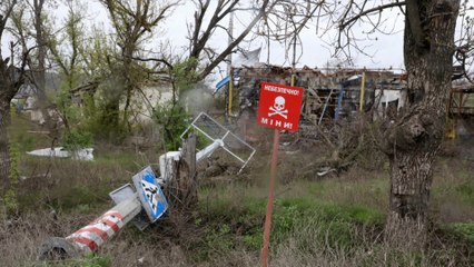 Minen-Experte packt über bösartige Sprengmethoden der Russen aus
