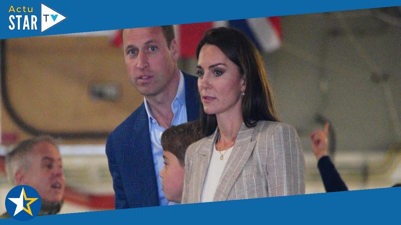 "C'est de la jalousie !" : Kate et William critiqués par le prince Harry, un proche de la couronne s