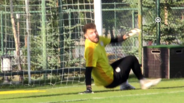 ERZURUM - Çaykur Rizespor kalecisi Tarık Çetin, Süper Lig'de de kendine güveniyor
