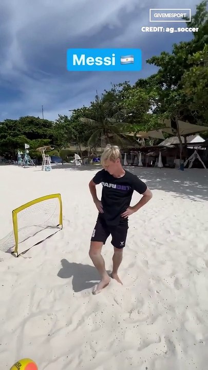 Neymar, Ronaldo, Messi... il parodie les joueurs en entraineurs de Football