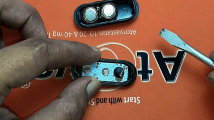 What's Inside a Smartwatch? 🕒 Discover Its Key Components