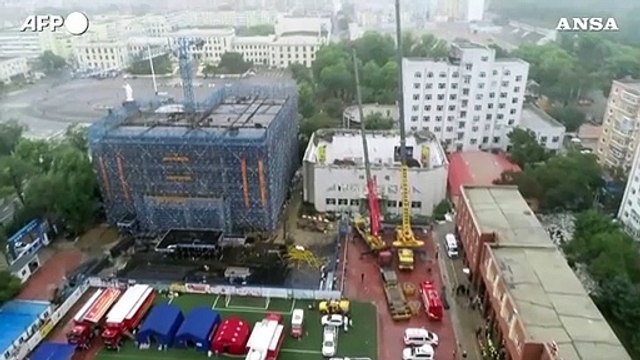 Cina, crolla il tetto di una palestra, almeno 10 le vittime