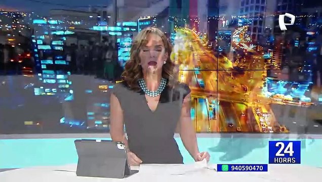 Puno: alcalde de Acora pide perdón de rodillas a pobladores por reunirse con Dina Boluarte