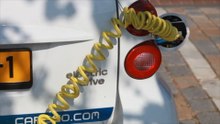 L'UE passe une loi pour des chargeurs plus rapides de véhicules électriques sur les routes