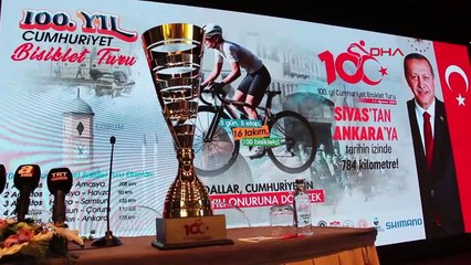 Le lancement du circuit cycliste du 100e anniversaire de 784 kilomètres a eu lieu à Samsun