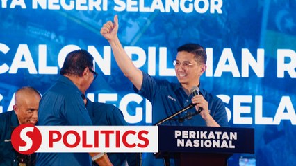 Скачать видео: State polls: Azmin to contest Hulu Kelang seat in Selangor elections