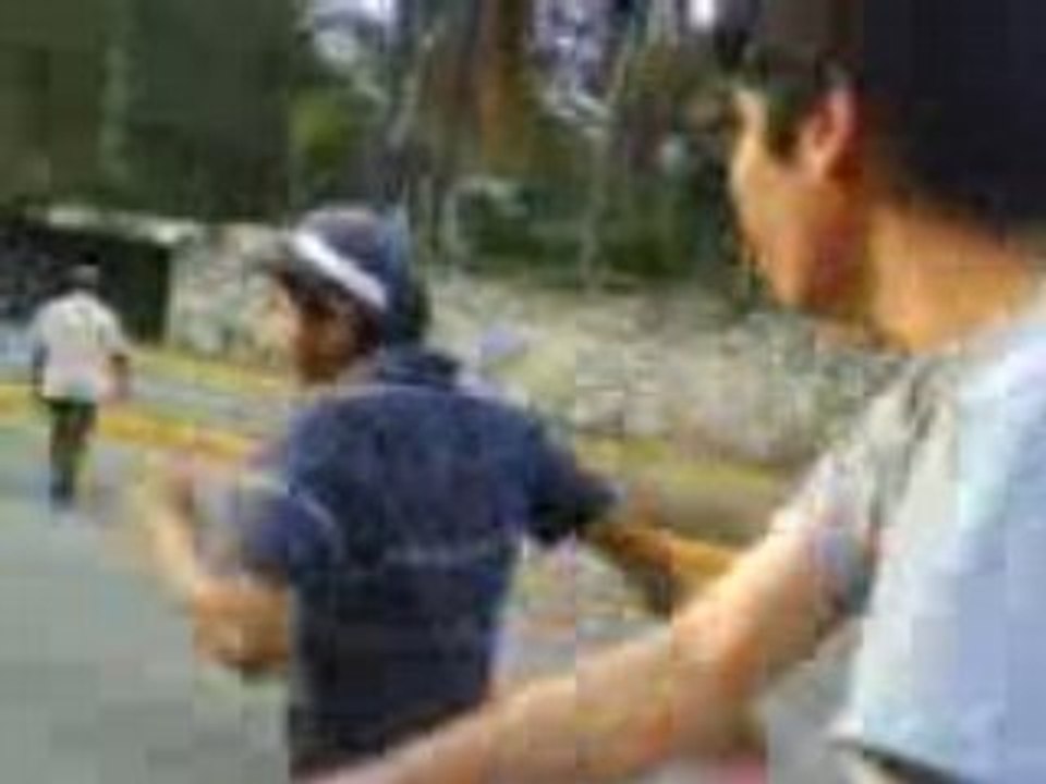 Cruzada la calle -.-