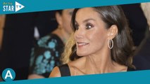 Letizia d'Espagne : Robe impressionnante, décolleté inattendu et carrosse doré... La reine sort le g